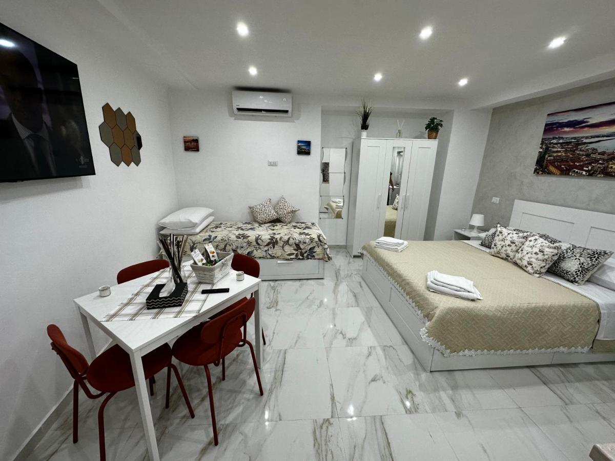A Cas Ra Nonna Villa Napoli Exterior foto